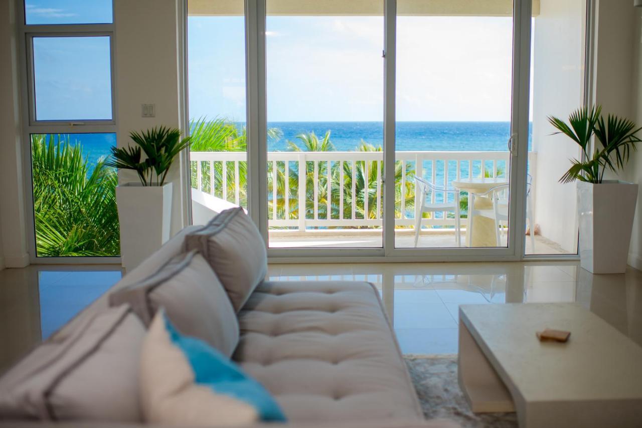 Whispering Seas Oceanfront Suite Ocho Rios Exterior foto
